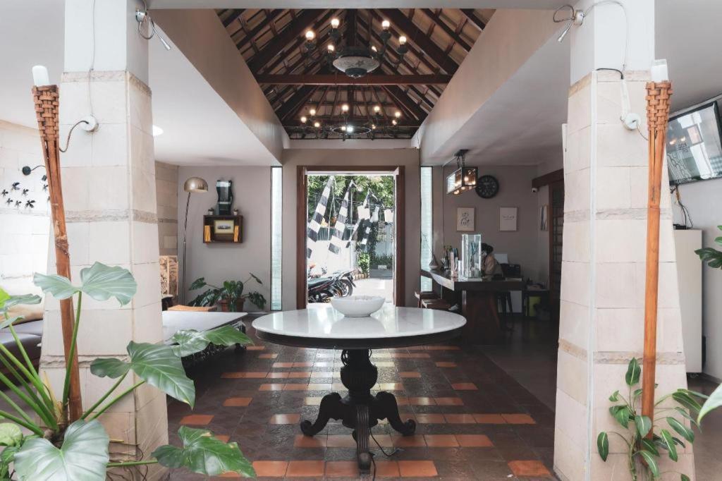 Hotel Tibera Taman Cibeunying バンドゥン エクステリア 写真