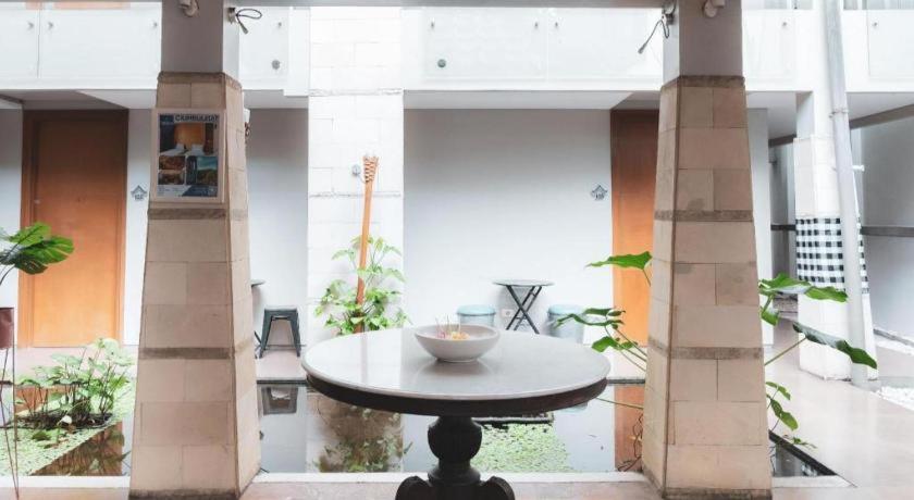 Hotel Tibera Taman Cibeunying バンドゥン エクステリア 写真