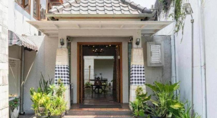 Hotel Tibera Taman Cibeunying バンドゥン エクステリア 写真