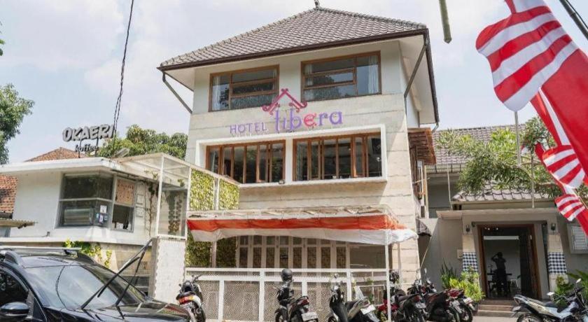 Hotel Tibera Taman Cibeunying バンドゥン エクステリア 写真